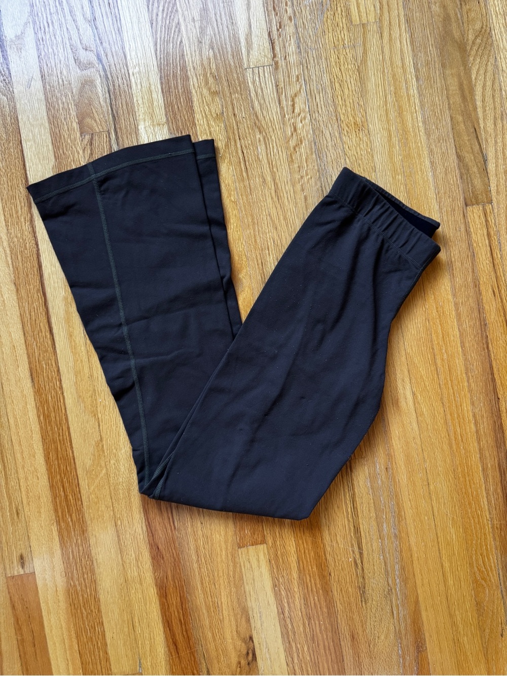 Lululemon yoga pants